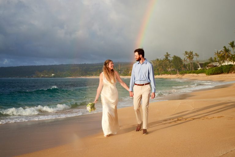 Hawaii wedding at Magic Island.