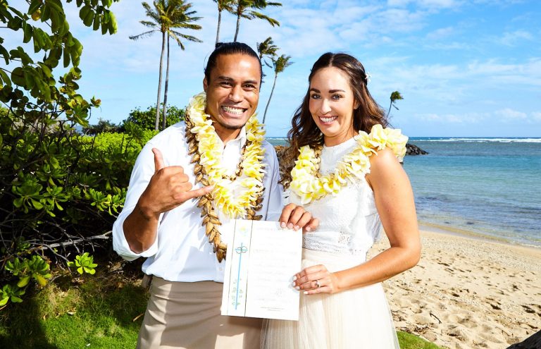 Hawaii weddings & vow renewals.