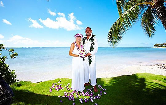 Seaside weddings in Oahu